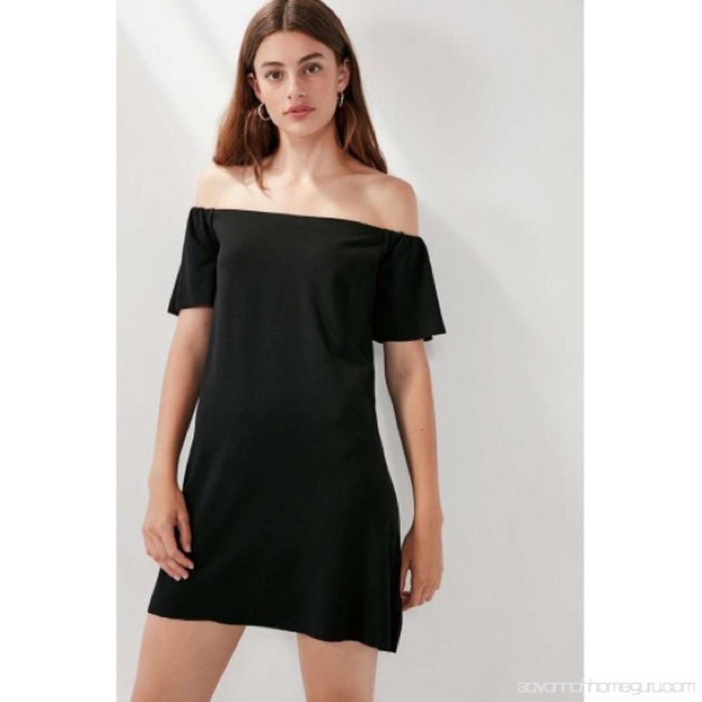 Kimchi Blue Off-The-Shoulder Knit Mini Dress